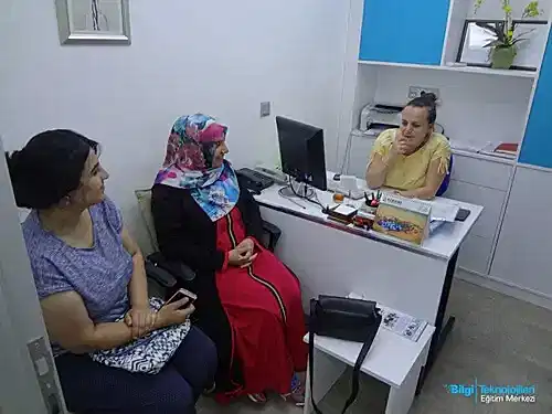 bilgi teknolojileri eğitim merkezi