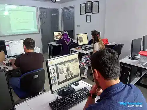 sosyal medya uzmanlığı sertifika programı