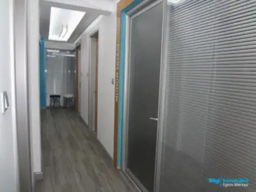 sosyal medya uzmanlık eğitimi